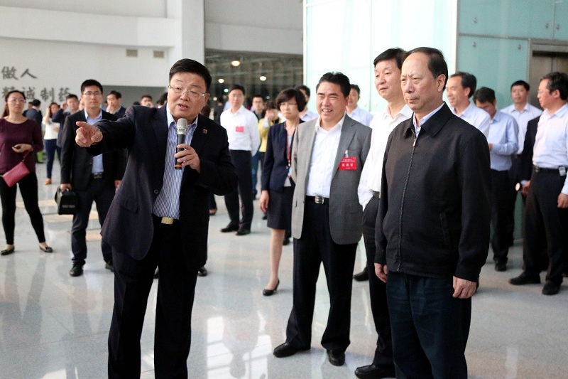 聚焦智能制造 助推产业升级——全省沿海工作会议与会领导莅临EBET易博调研