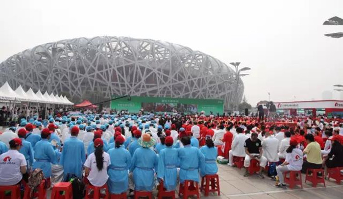 弘扬中医药文化 共筑健康中国梦——EBET易博药业携手“中医中药中国行”大型科普宣传活动