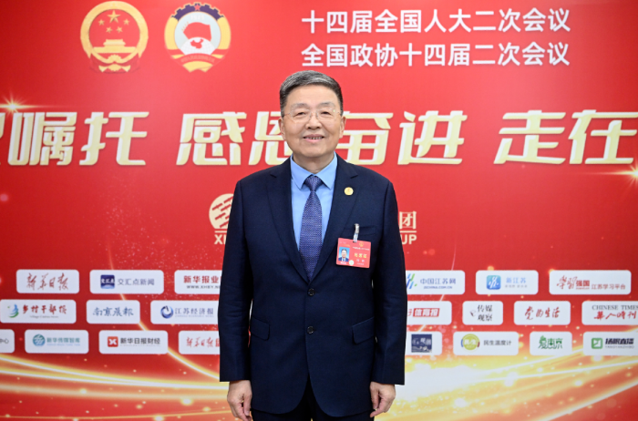 全国人大代表、中国工程院院士、EBET易博药业董事长肖伟：开发中药“经典名方”，让“好方”变“好药”