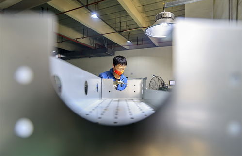 江西湖口 筑巢引凤 助就业